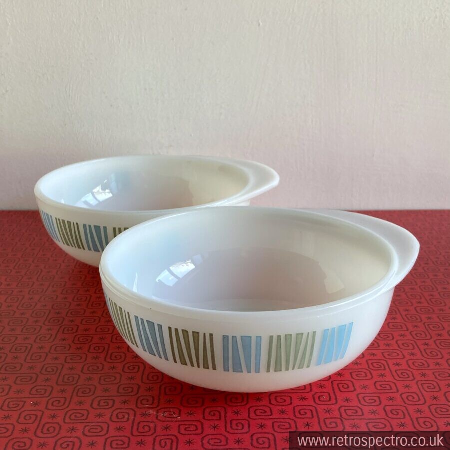 JAJ Pyrex Matchmaker Bowls RetroSpectro