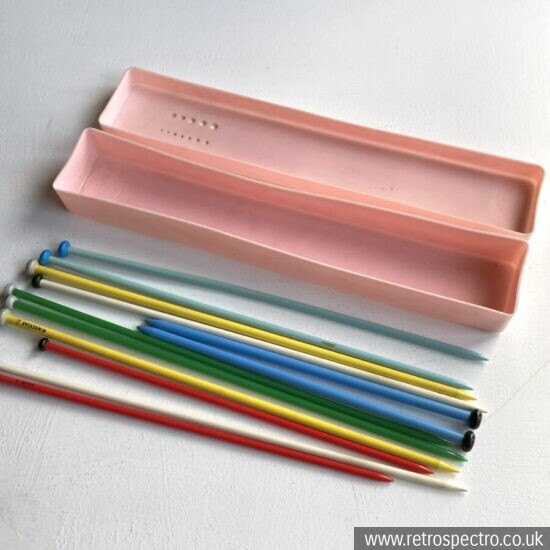 Vintage Coloured Knitting Needles In Case